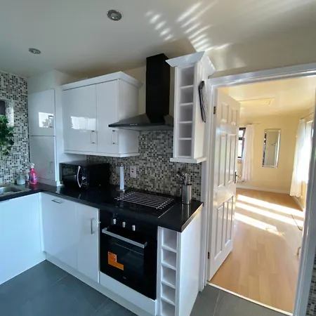 Carol'S Place Near Porthcawl, Margam Park, 3Mins To M4 Kenfig Hill Exterior photo