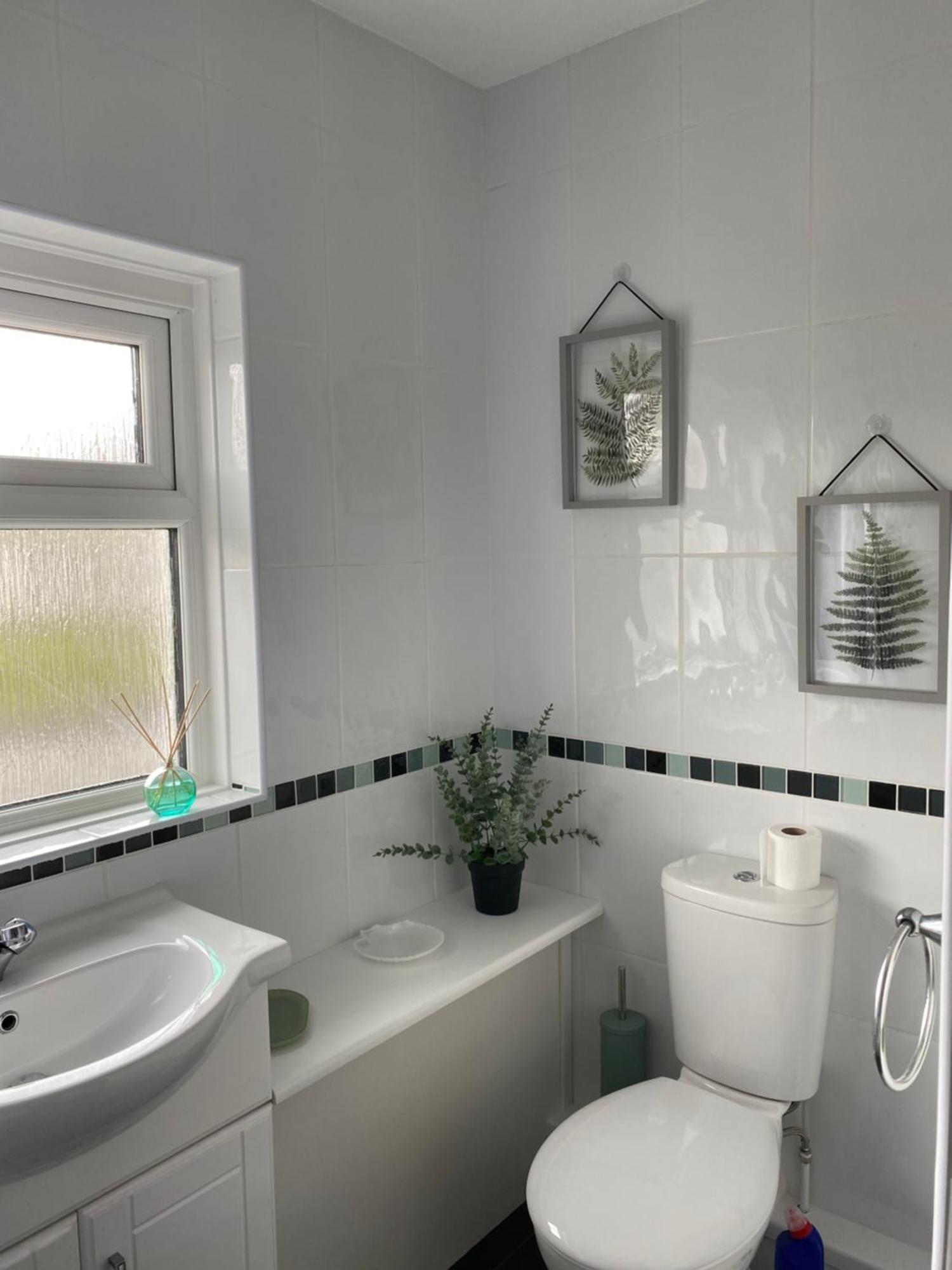 Carol's Place Near Porthcawl, Margam Park, 3mins To M4 Проживание в семье Kenfig Hill