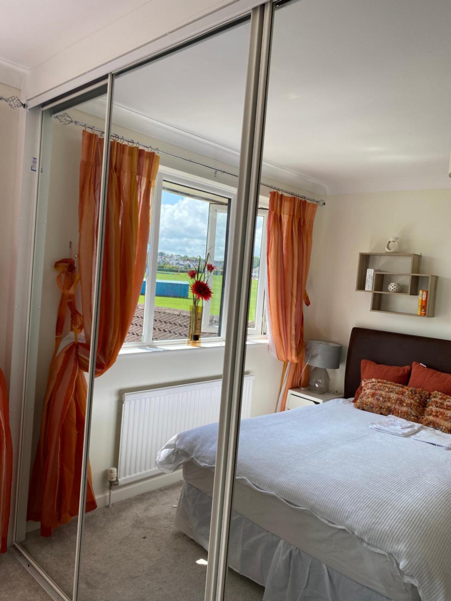Carol's Place Near Porthcawl, Margam Park, 3mins To M4 Проживание в семье Kenfig Hill