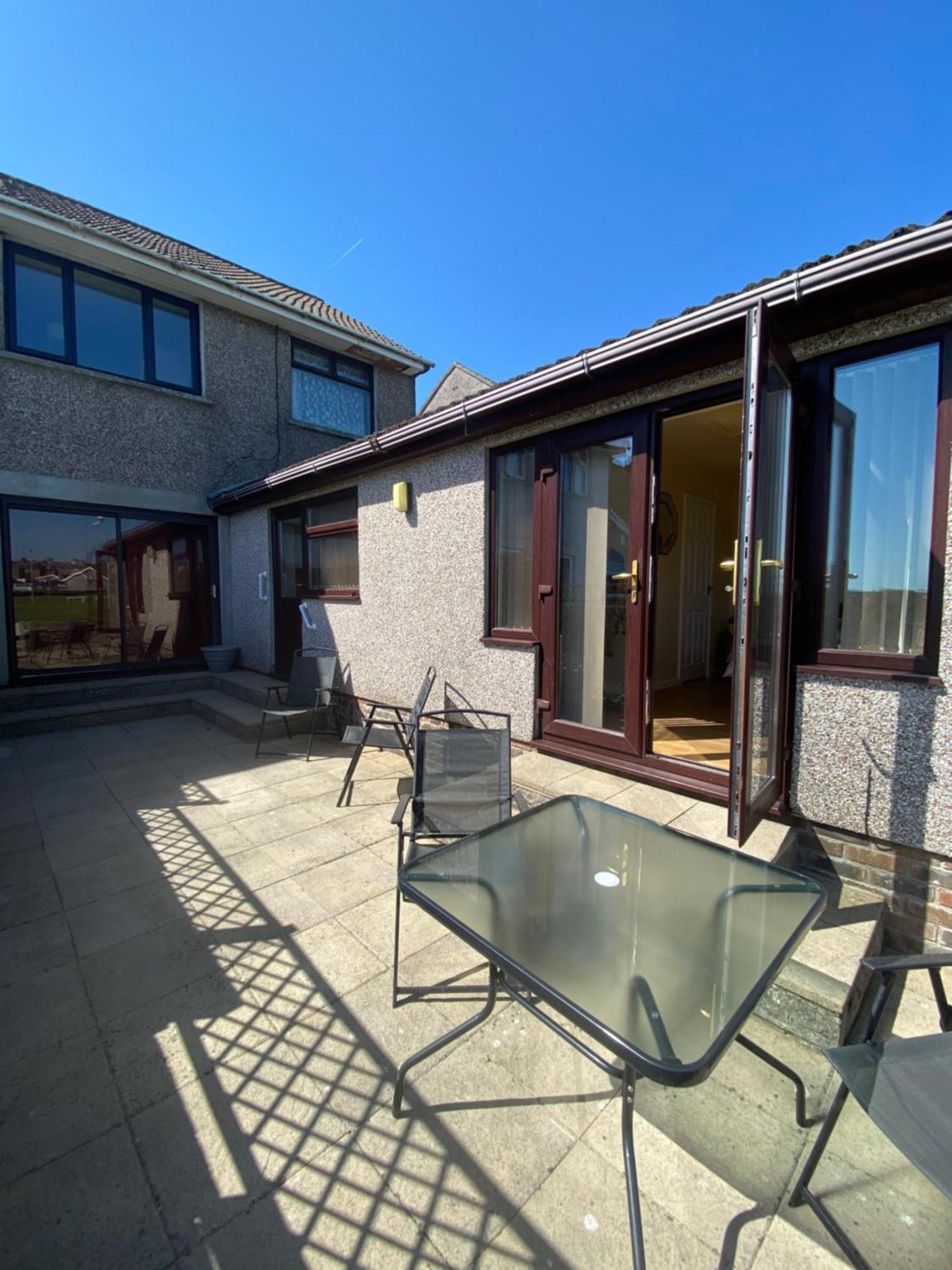Carol's Place Near Porthcawl, Margam Park, 3mins To M4