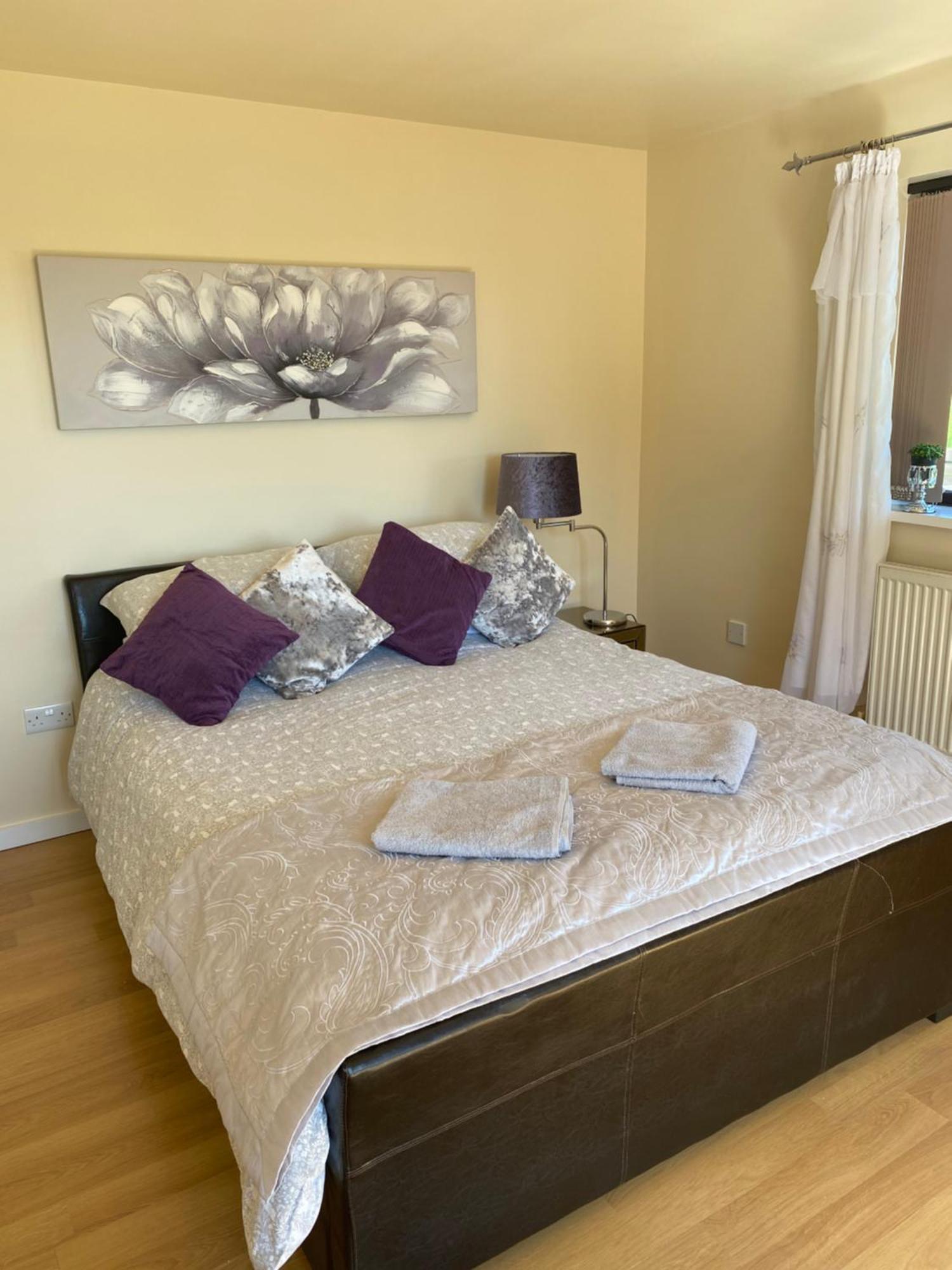 Carol's Place Near Porthcawl, Margam Park, 3mins To M4 Quarto em Acomodações Particulares