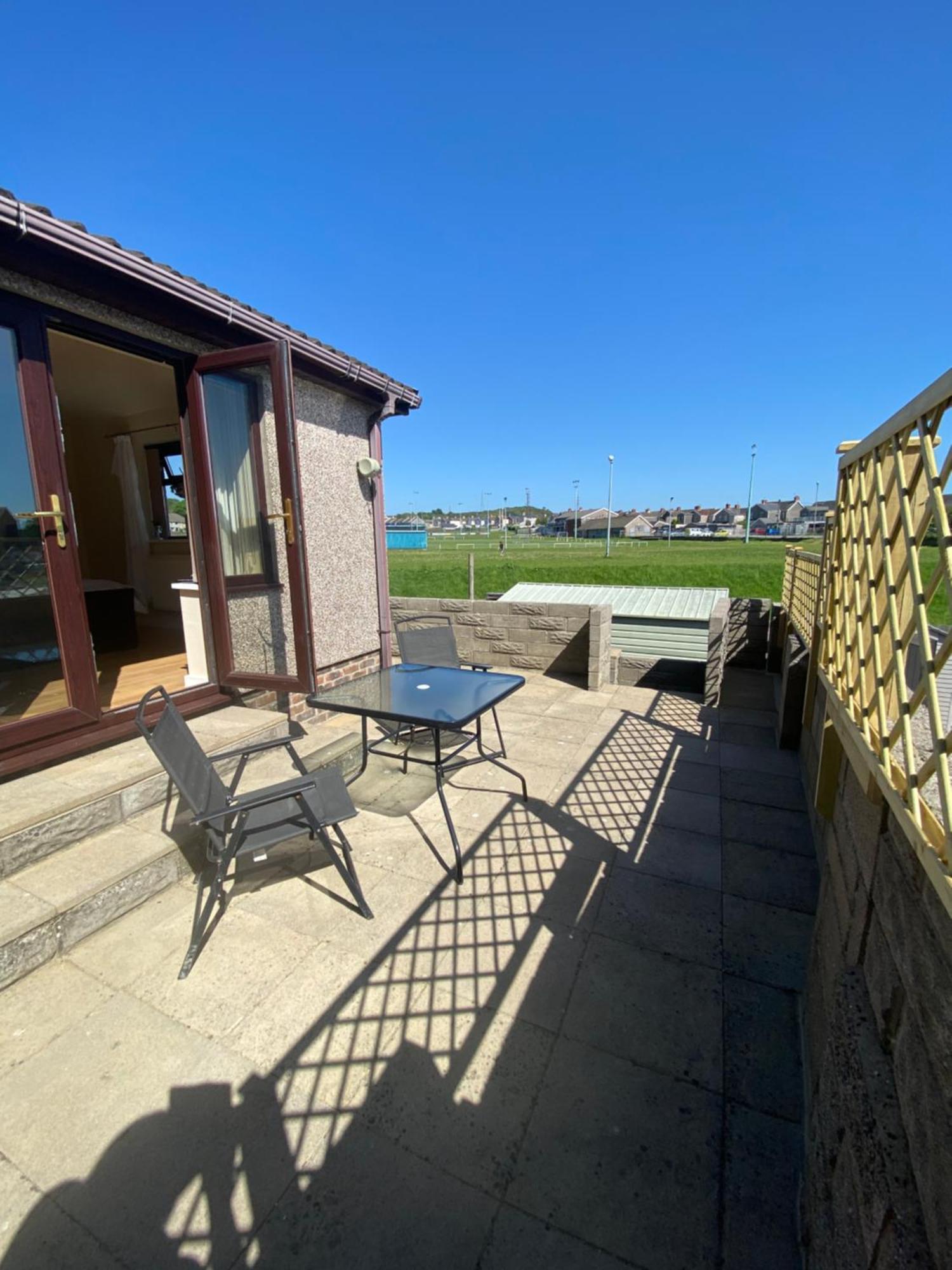 Carol's Place Near Porthcawl, Margam Park, 3mins To M4 Quarto em Acomodações Particulares *